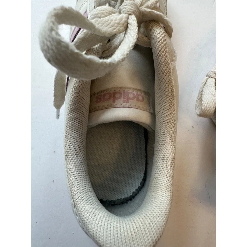 Adidas Youth Size‎ 4 White Leather Sneakers with Lavender Stripes